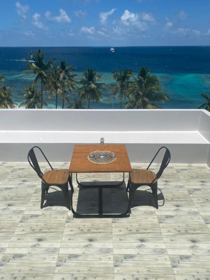 Lea Spa Hotel Maafushi Extérieur photo