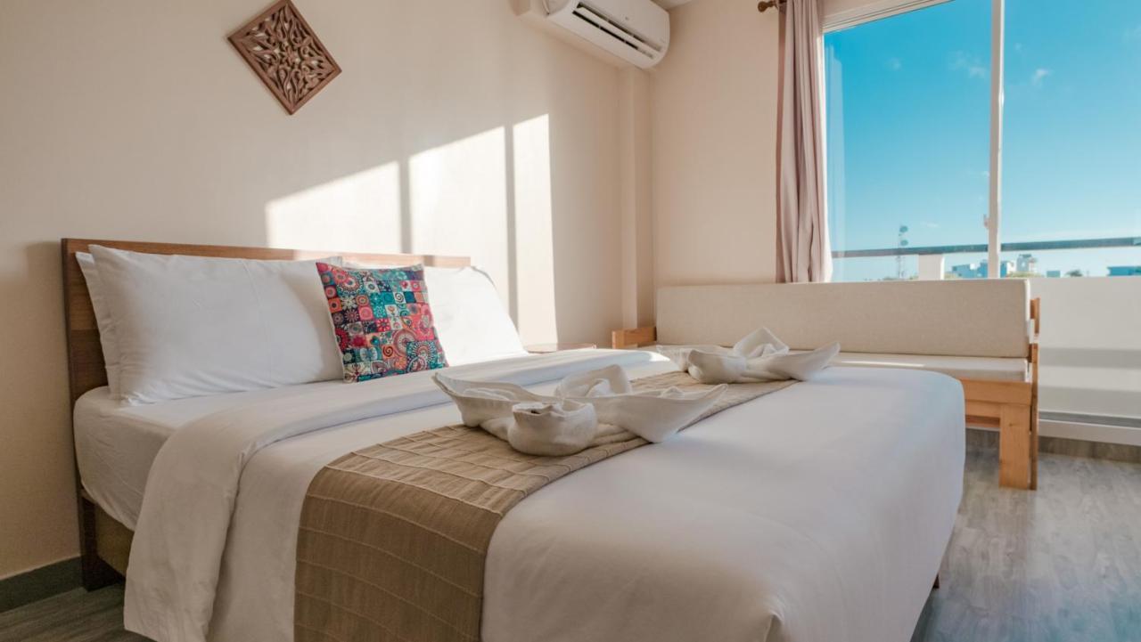 Lea Spa Hotel Maafushi Extérieur photo