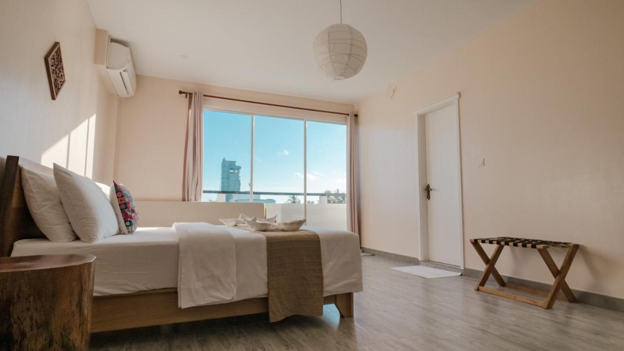 Lea Spa Hotel Maafushi Extérieur photo