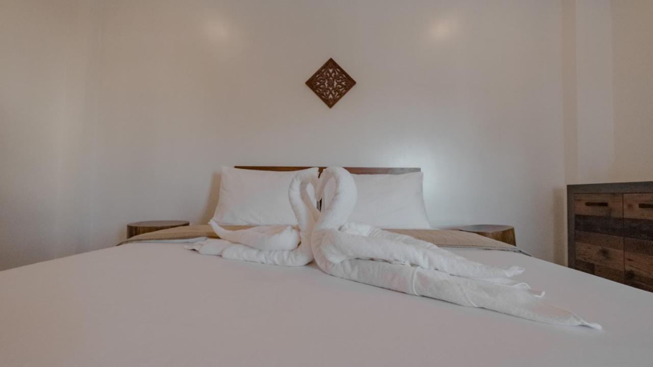Lea Spa Hotel Maafushi Extérieur photo
