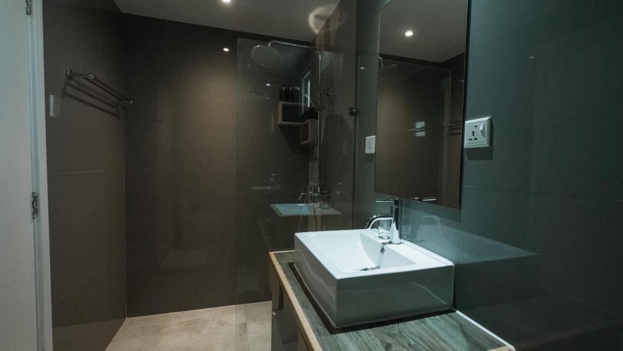 Lea Spa Hotel Maafushi Extérieur photo
